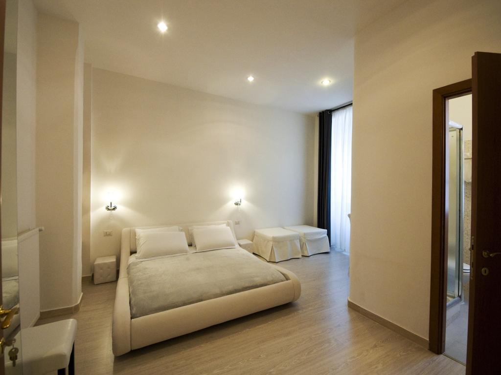 Vatican Roman Suite Room photo